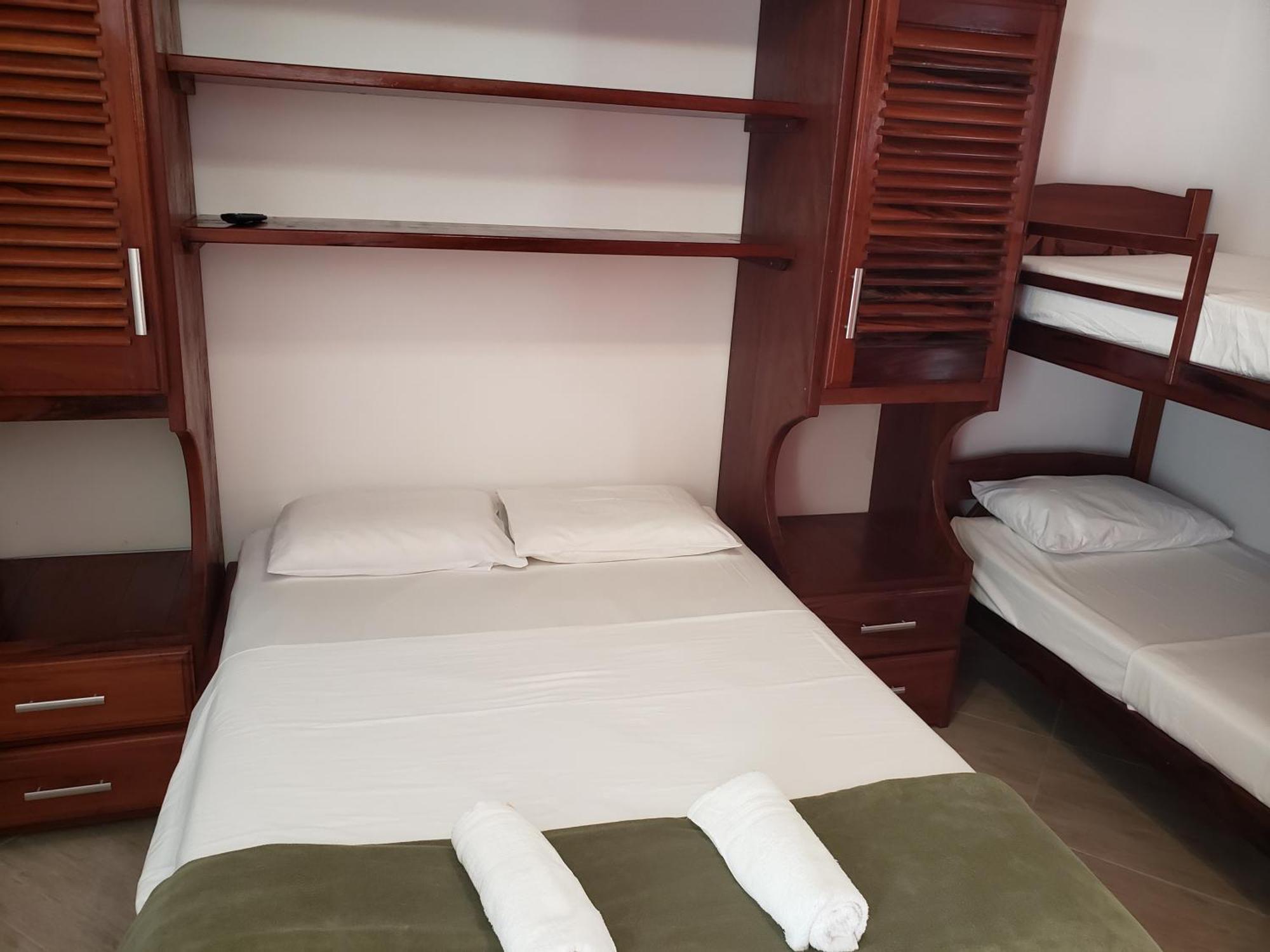 Hospedaria Vitoria Mar Убатуба Экстерьер фото