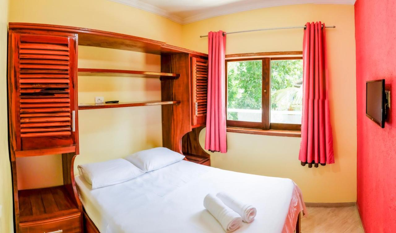 Hospedaria Vitoria Mar Убатуба Экстерьер фото